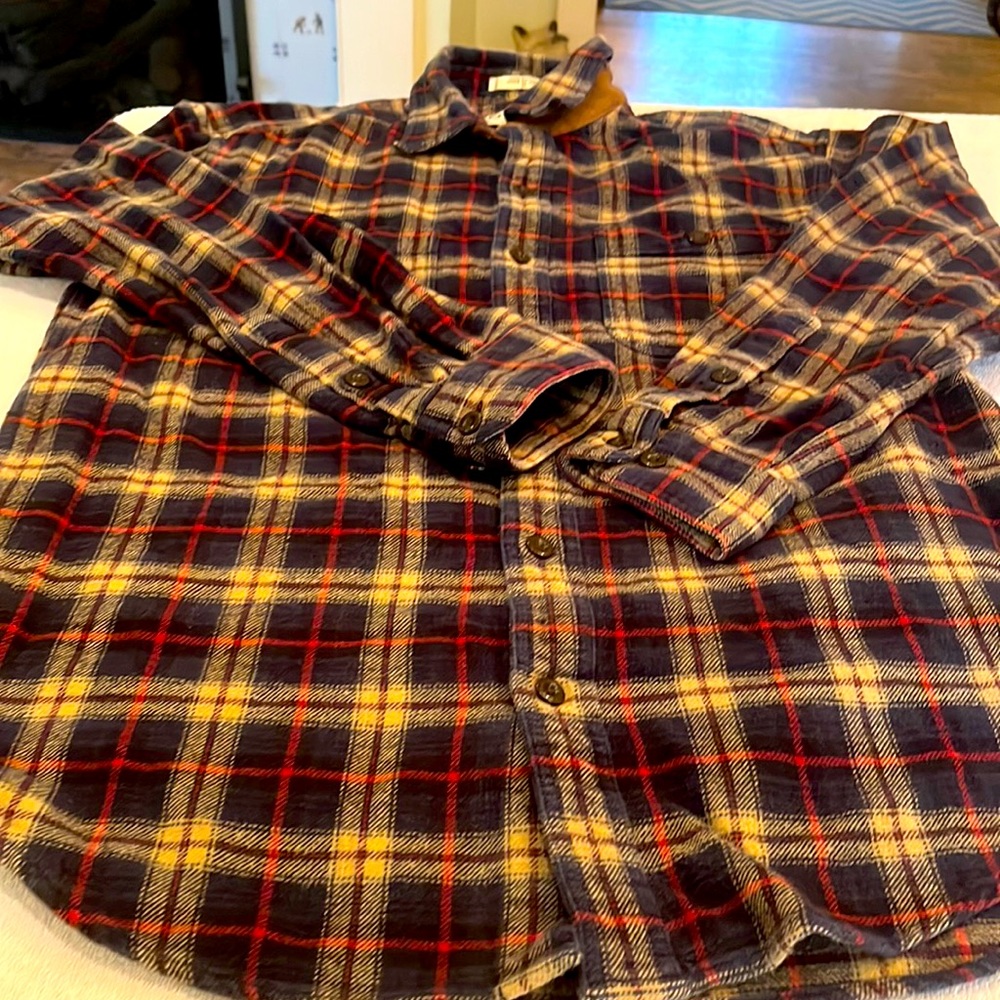 Orvis flannel shirt Medium